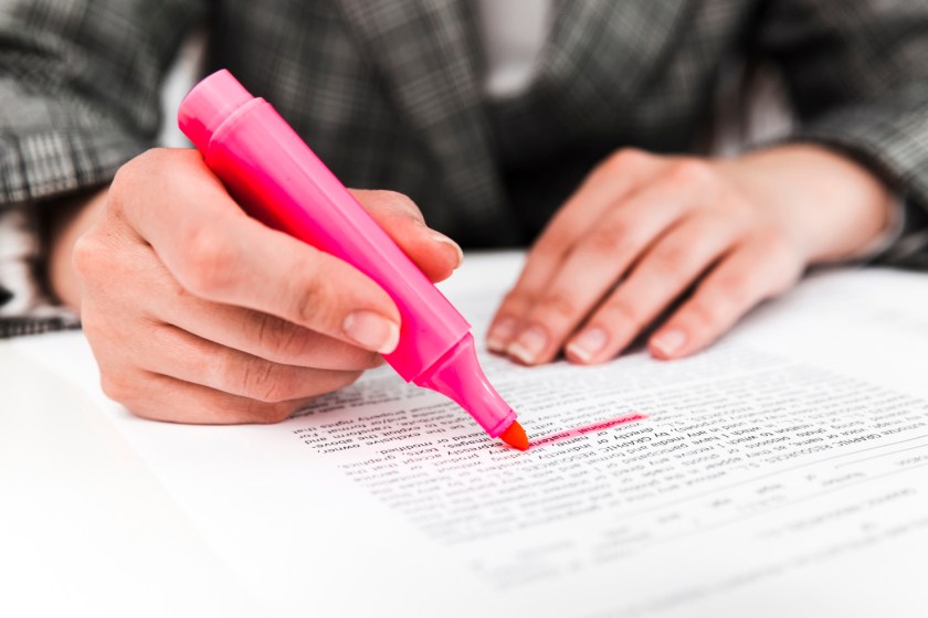 correction éditoriale